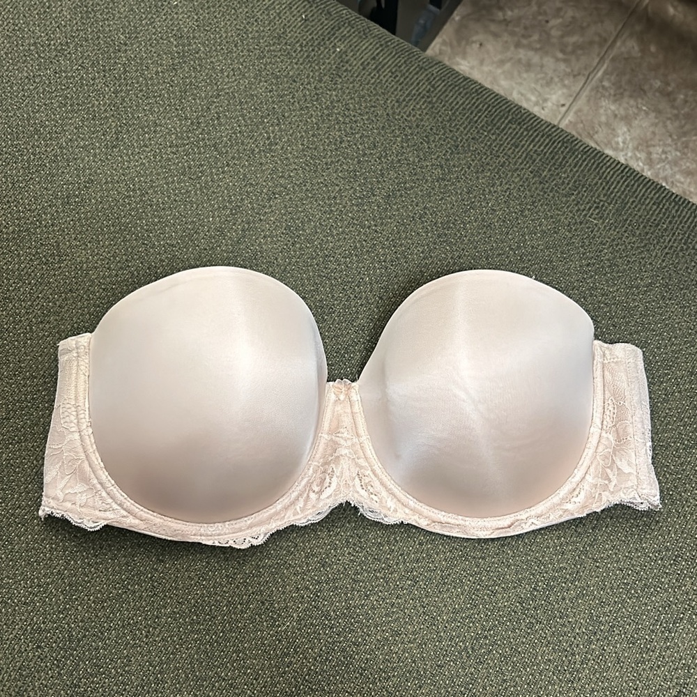 Torrid Curve 42DD strapless bra